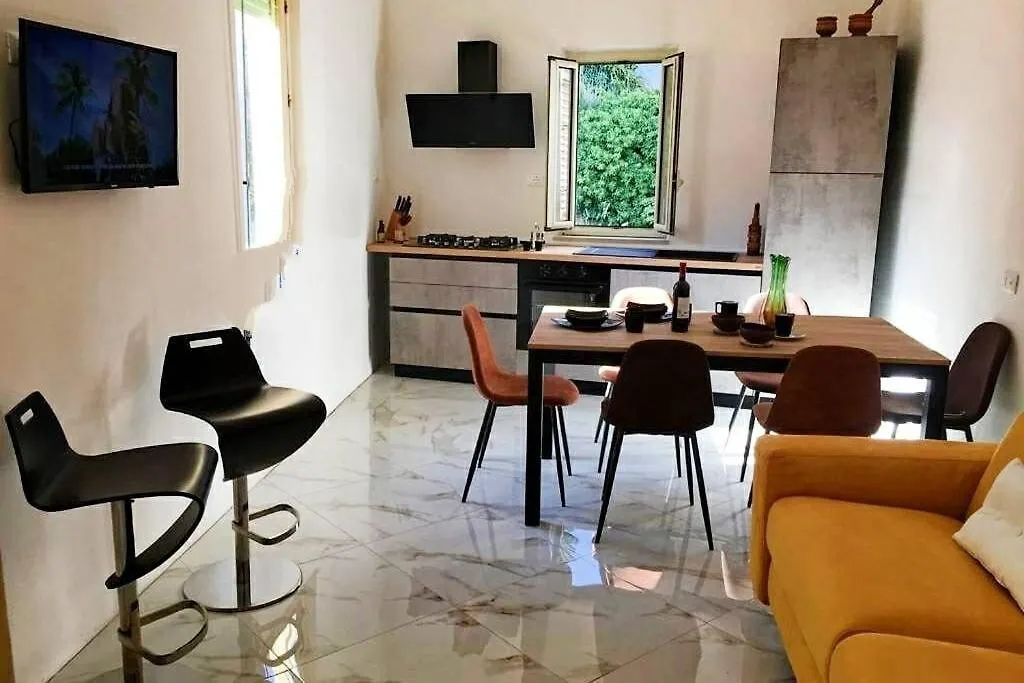 Terrazzo Esclusivo Con Zona Solarium Da 200 Mq Apartment Valderice